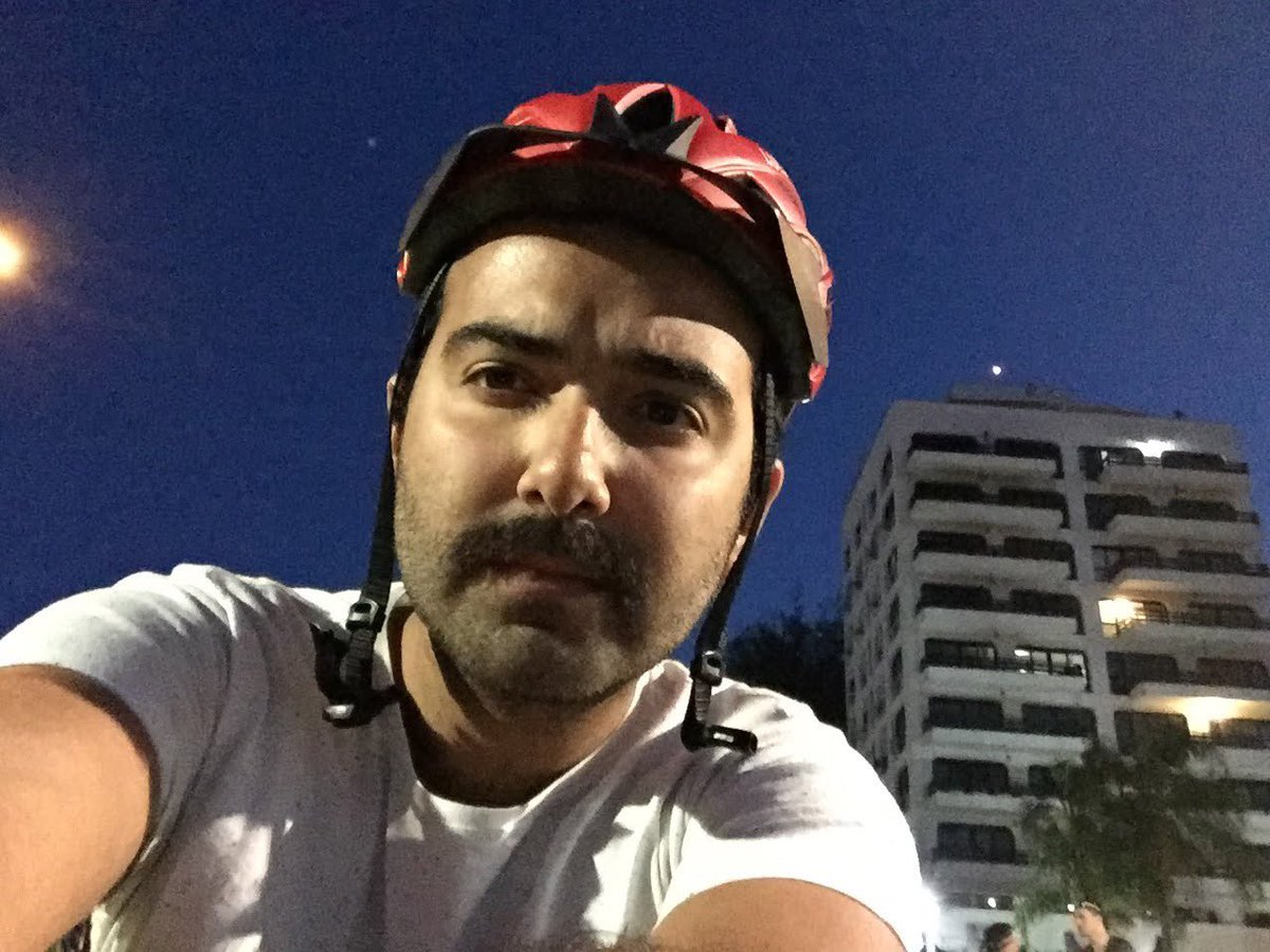 ricklixxxxo's tweet image. Entrando na trend do bigode