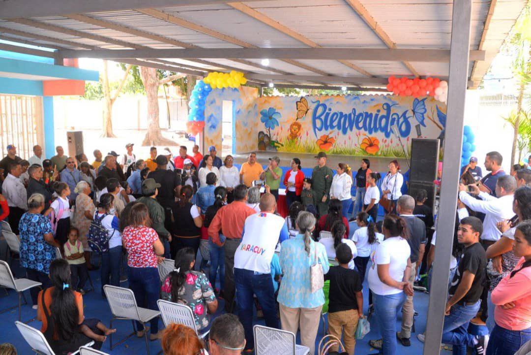 JULIO LEÓN tweet media