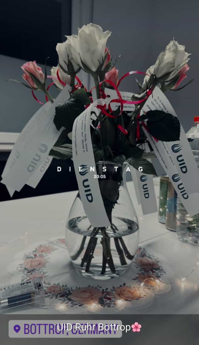 UIDBottrop's tweet image. Bölge baskanimiz songül hanim ve ekibine bizleri ziyaretlerinden dolayi UID Ruhr Bottrop subesi kk olarak cok tesekür ederiz güleryüz hosgörü esliginde istisareler de bulunduk Rabbim birligimizi dirligimizi bozanlara firsat vermesin❤ ️