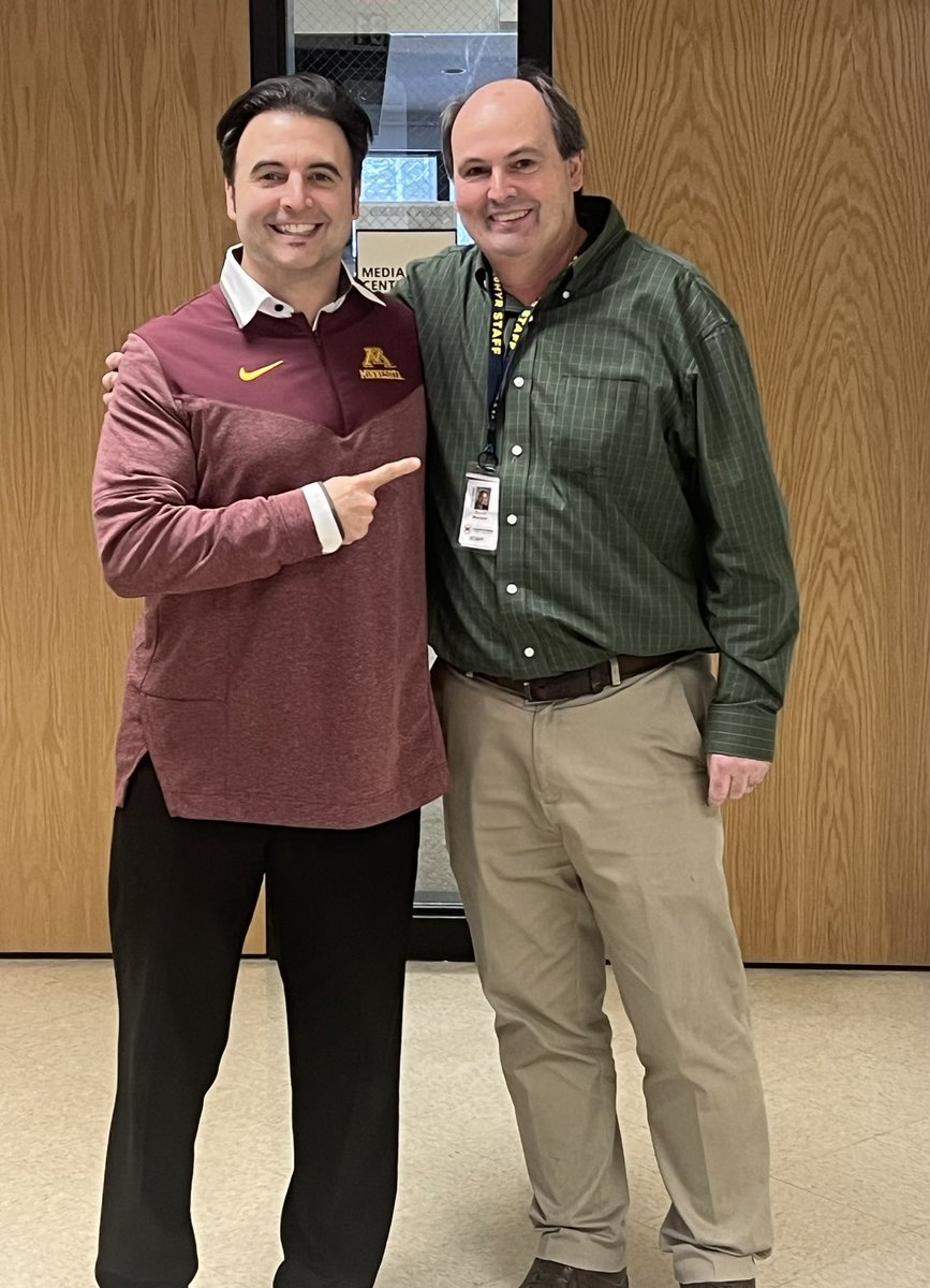 Ended The #MNblitz By Spending Time With My Guy, Coach Muetzel. Zephyr Nation Is Blessed To Have Him As Their Leader💯@MahtFB @MahtomediPride Thank You For Having The HO〽️E State In‼️ #RTB🚣🏽 #SkiUMah