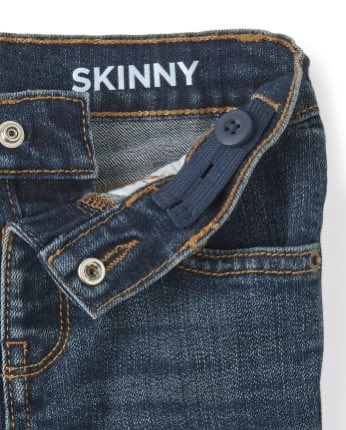 AveAveces's tweet photo. Vieron que los jeans de los bebés vienen con ese elástico para hacerlo ajustable a la cintura? Bueno. A quién hay que pedirle que haga de esos pero para mujeres adultas porque realmente pago lo que sea. https://t.co/OfMLhO0bKd