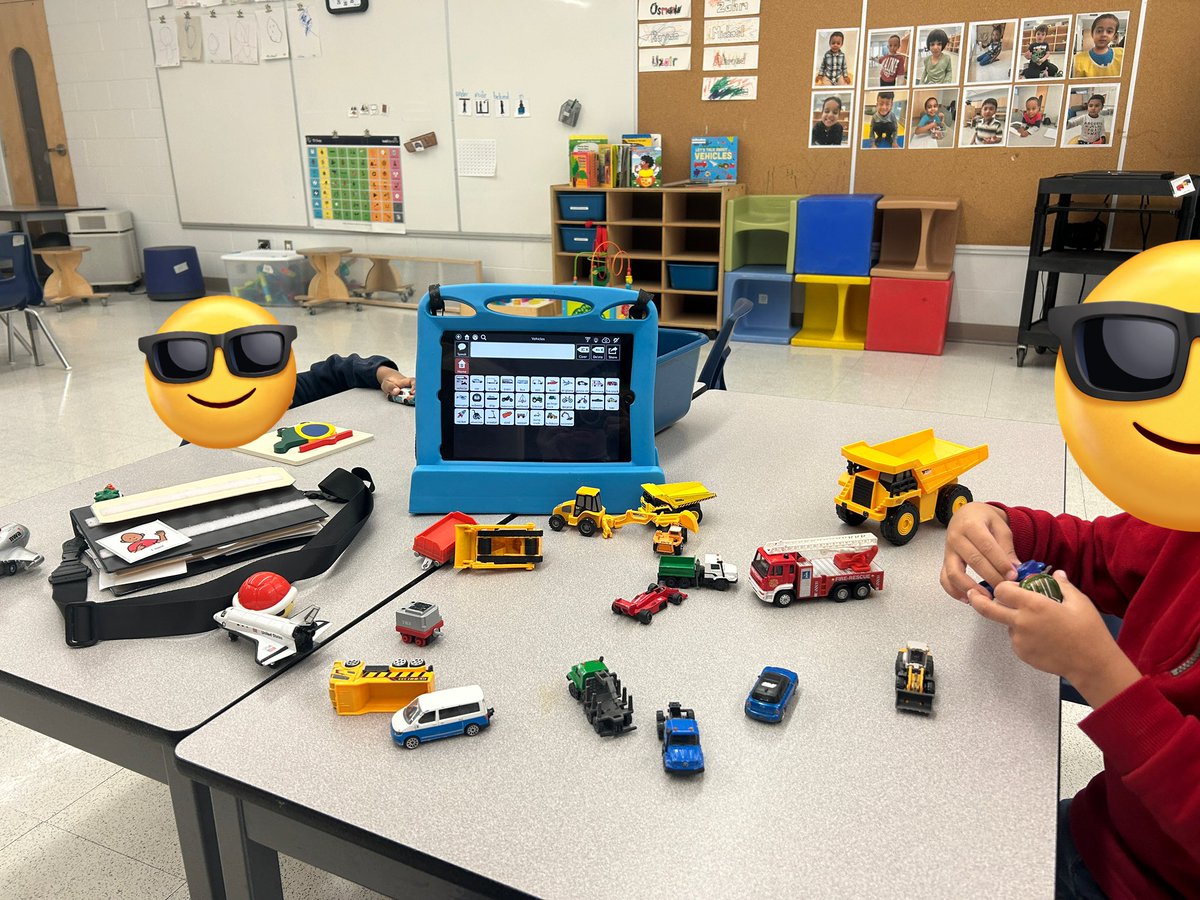 FMELAResource's tweet photo. Exploring vehicles with #TDSnap. #AAC #communication #kindergarten #asd #tdsb @TobiiDynavox https://t.co/bdAhlVBw8Q