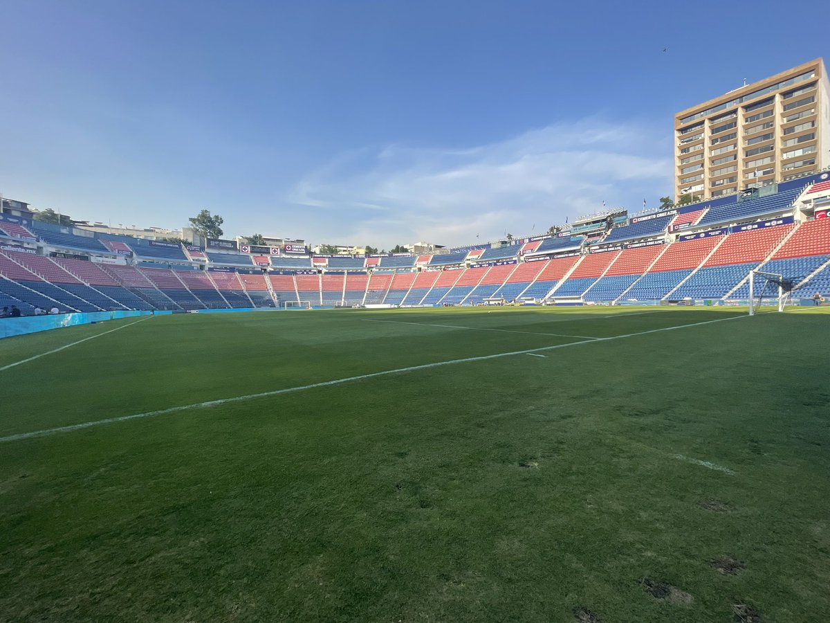 A_EsparzaOteo's tweet photo. Lo que se va a vivir mañana aquí mismo… 🔥 https://t.co/DrZvh2588f