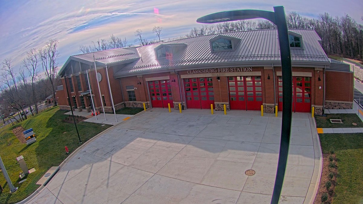 Moco Fire Wire tweet media