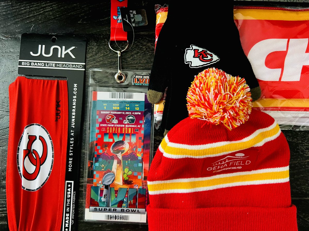 Playoff giveaway🚨NEW episode of #DuckRaces 🦆🏁posts Sat B4 the game. @RiceRashee11 #4🦆debuts!

FollowME+ @ConcernsChief & RT♻️this post for ur chance to win the SB57🏆replica ticket, CC @PatrickMahomes like headband, & Arrowhead issued cold weather gear on 1/15 #ChiefsKingdom