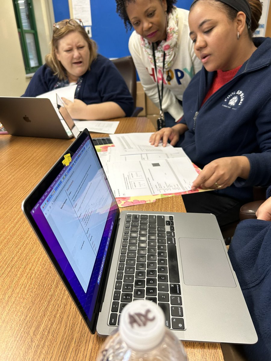 CoolSpringDegen's tweet photo. Our first grade team is rocking it… hitting the data, planning and practicing to address what our students need. https://t.co/rVBDE3dx7t