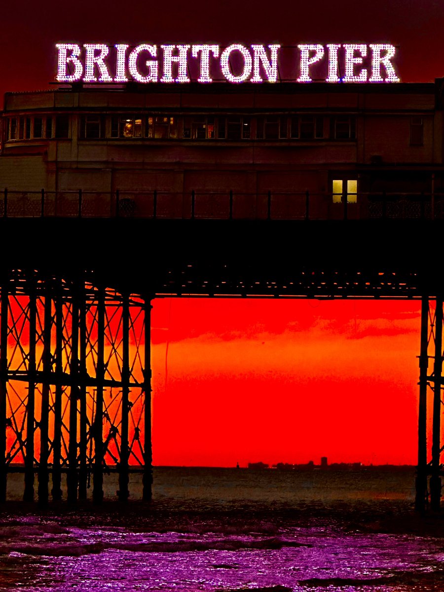 4ollowing's tweet image. #Brighton