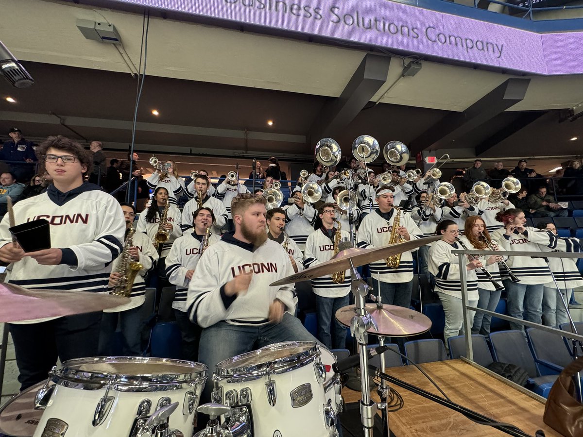 UConnBand's tweet image. All aboard the #icebus against Maine! at the XL Center! #gohuskies #bleedblue