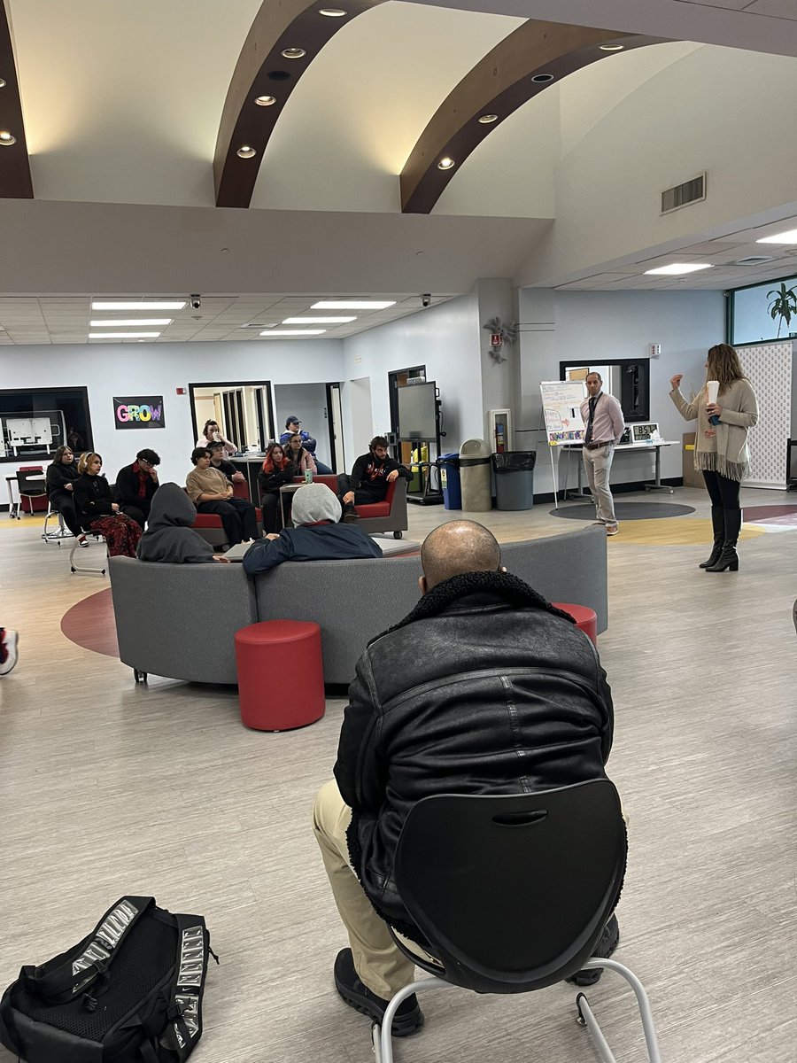 Suzy Moeller tweet media