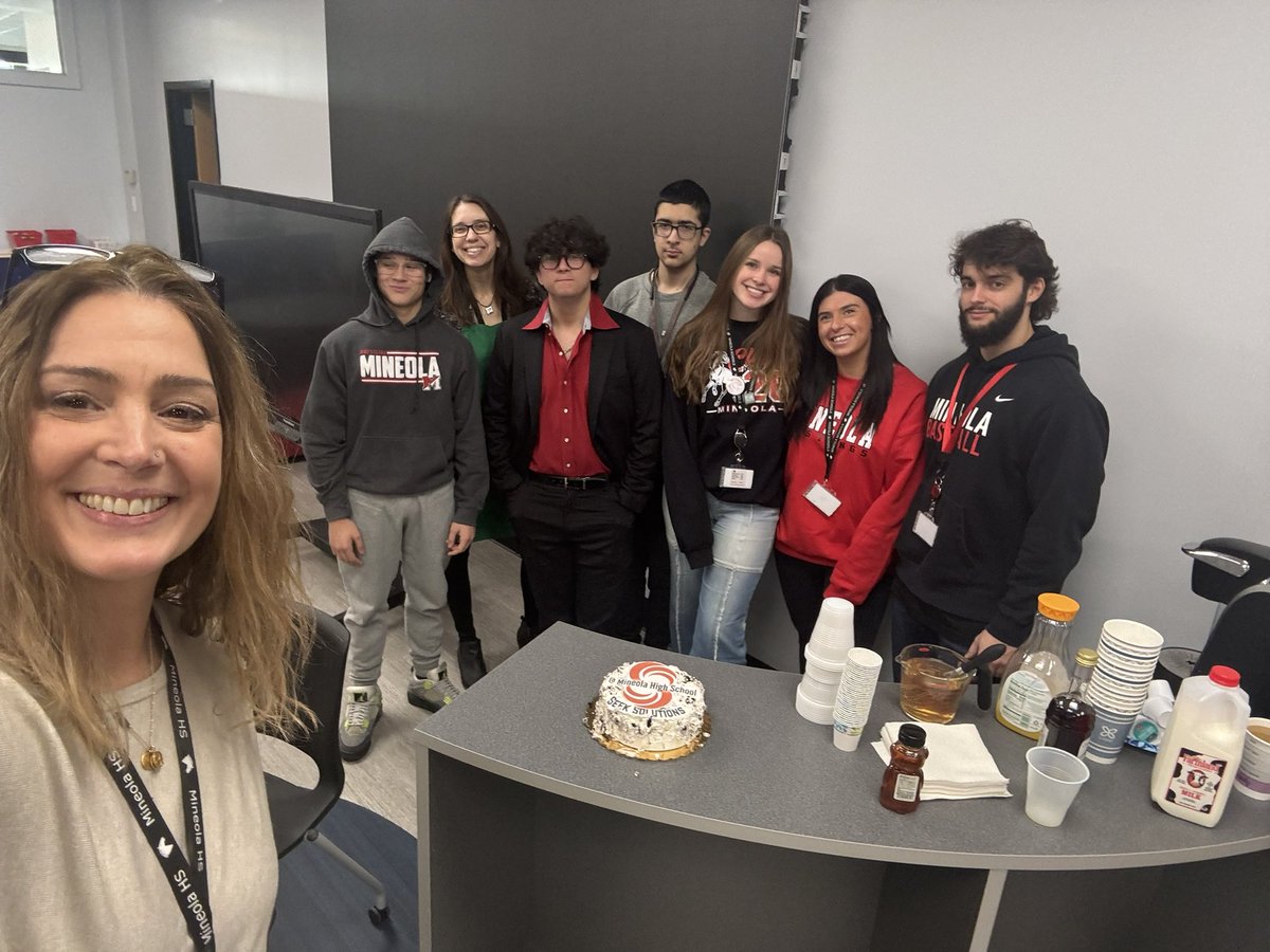 Suzy Moeller tweet media