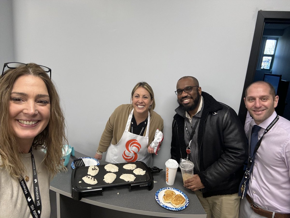 Suzy Moeller tweet media