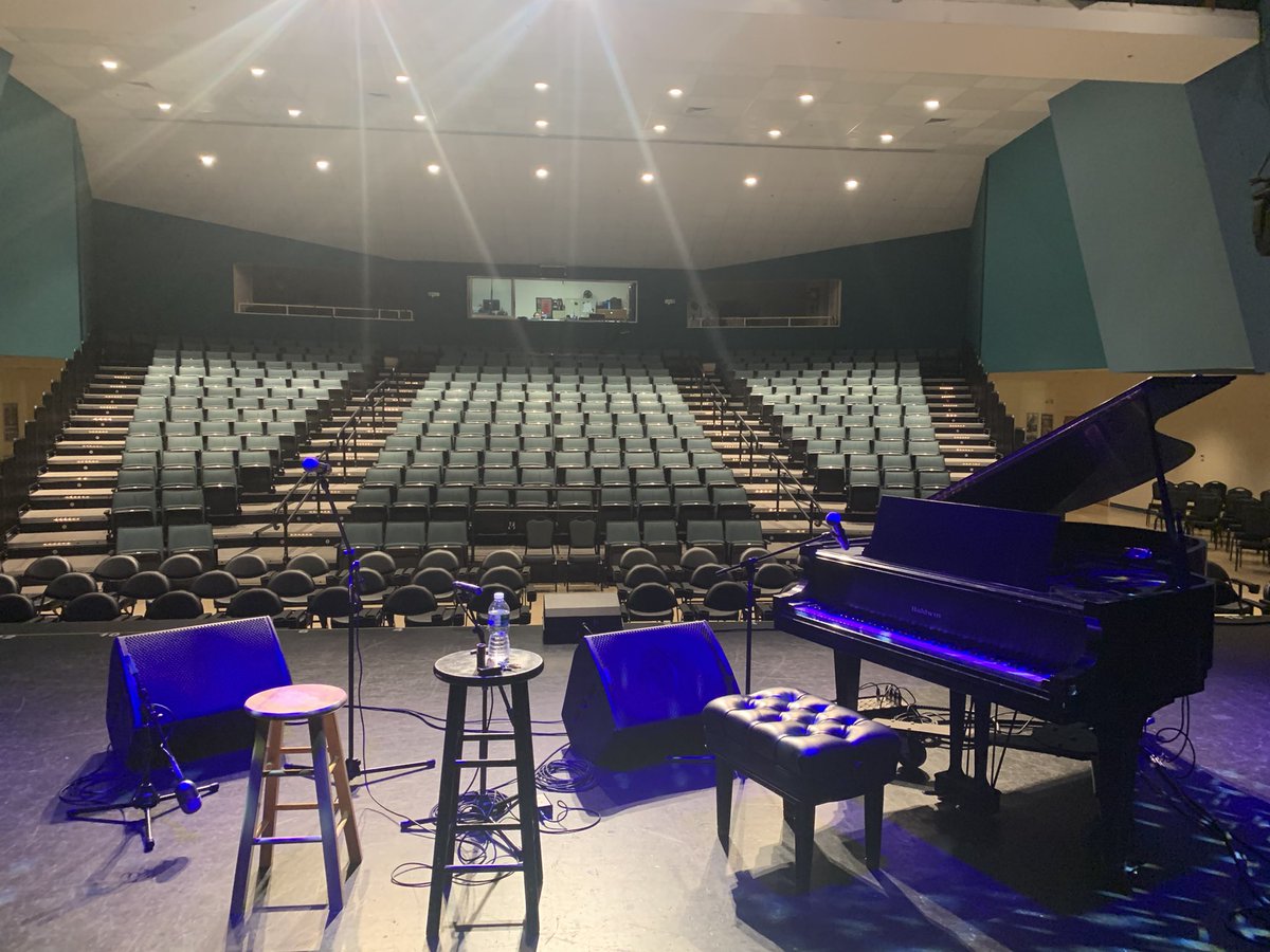 With Marcia Ball tonight for a sold out show in Largo FL. Saturday night I’m playing at House Of Music in Tallahassee. Visit tinsleyellis.com for tour dates and other stuff