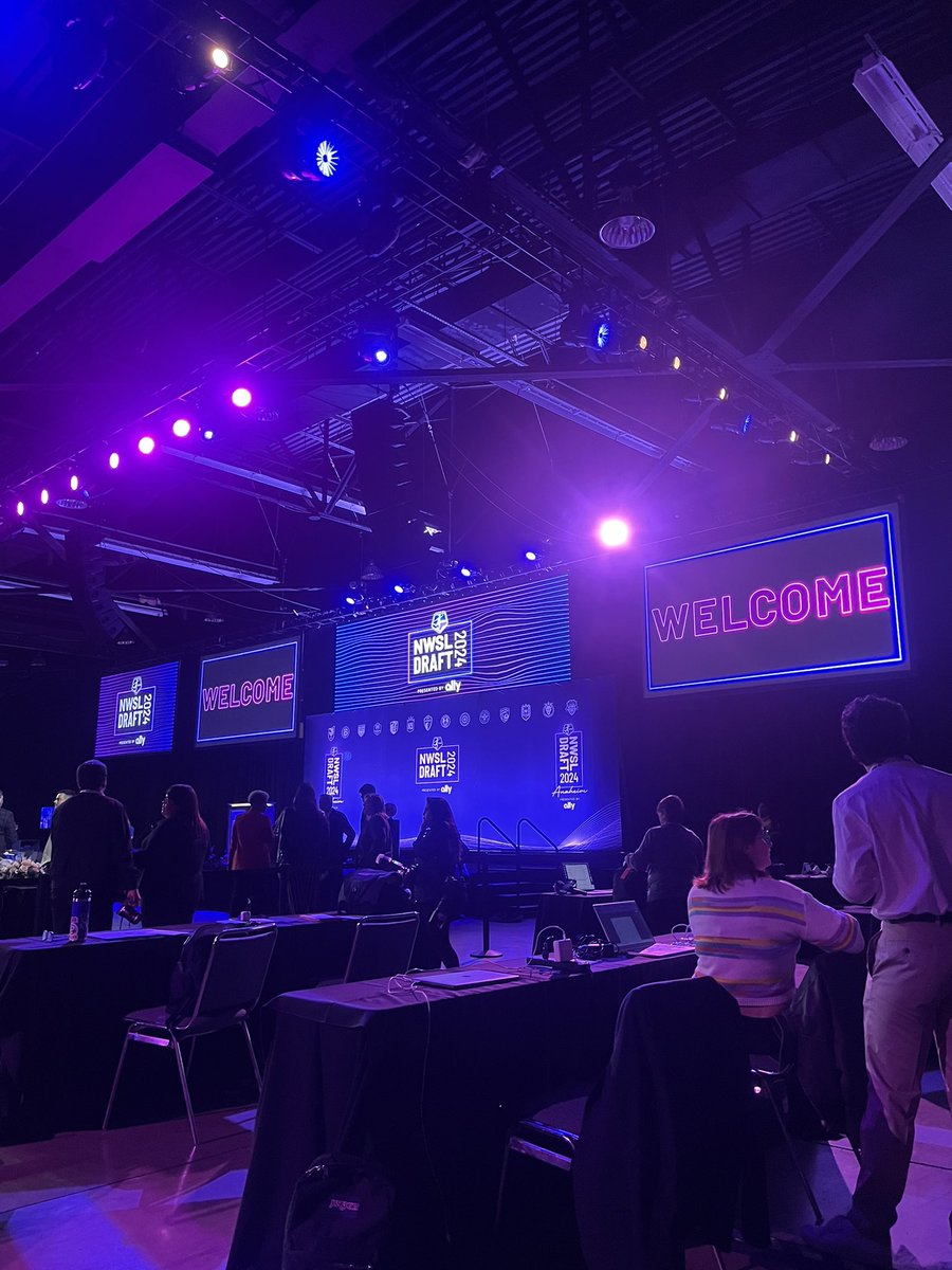 trancepants121's tweet image. In position for the NWSL draft, follow this thread for all the action on the day! #NWSL