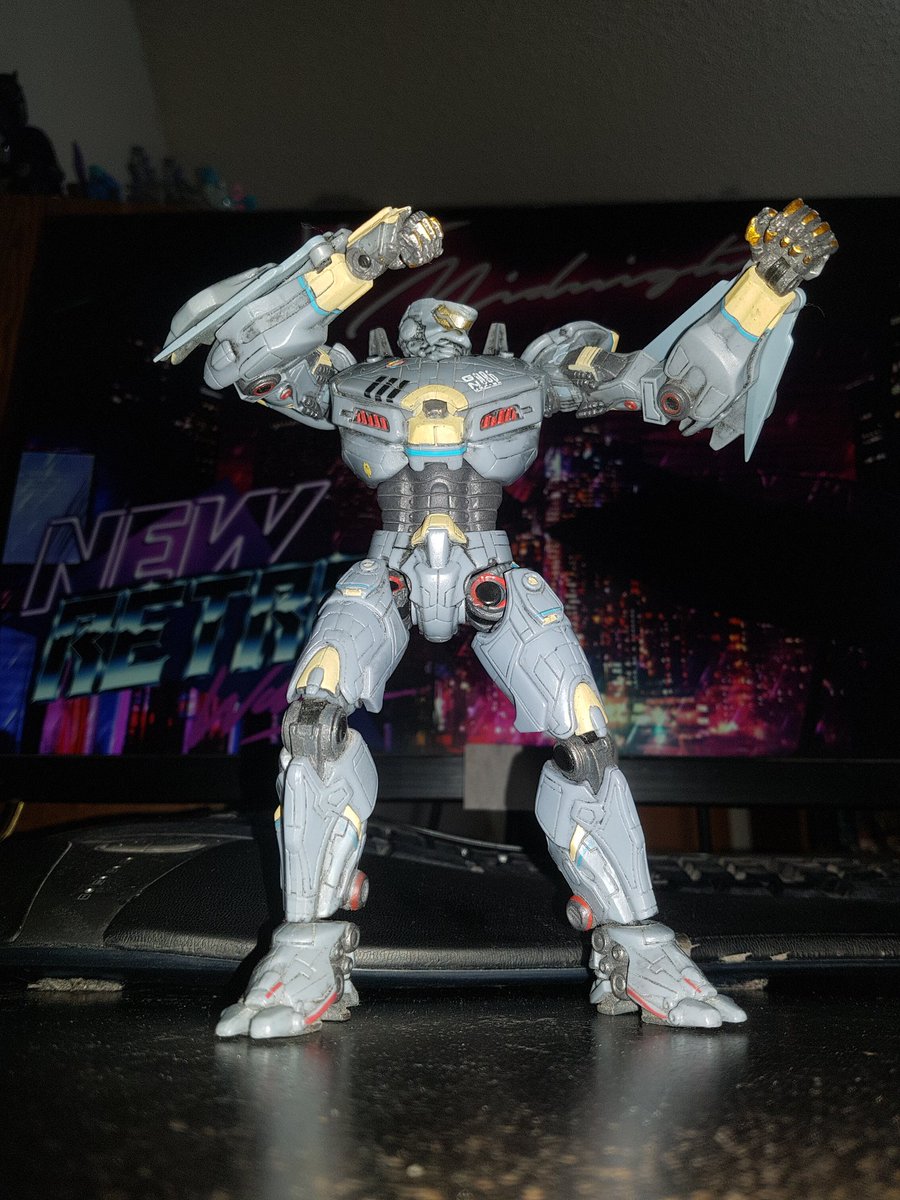 TheLocalBard's tweet image. Up-angle shots of some bots.

#Transformers #BeastWars #Spittor #PacificRim #Jaeger #StrikerEureka #SnailShellStudio #SnailShellAssassin #Assassin #BigFirebirdToy #EX01PlusMooka #ToyPhotography @wozhike @Phoenix_BFB