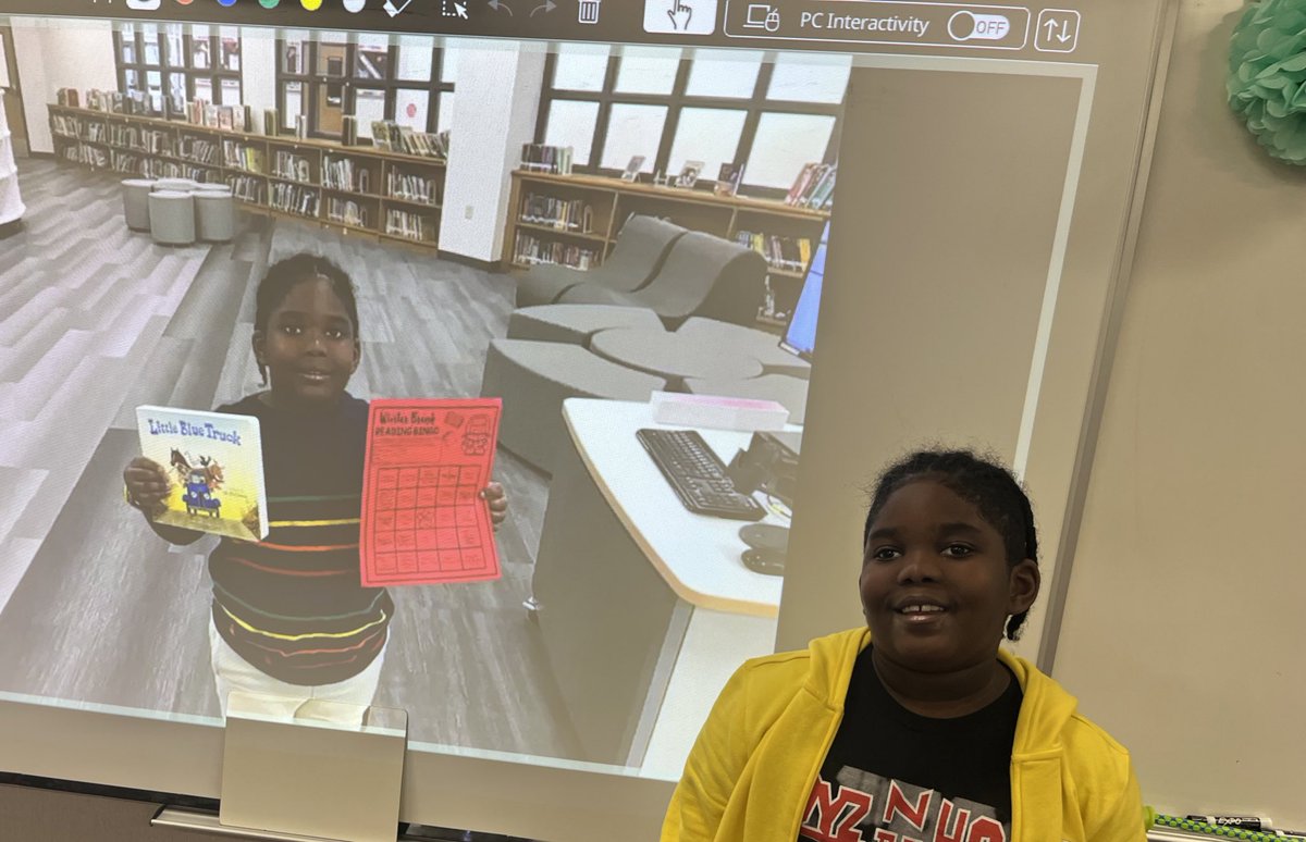 _AdamsC's tweet photo. Earning cool prizes for reading- WOOHOO!
#SRE #RocketsRise https://t.co/gDWSQsJrZh