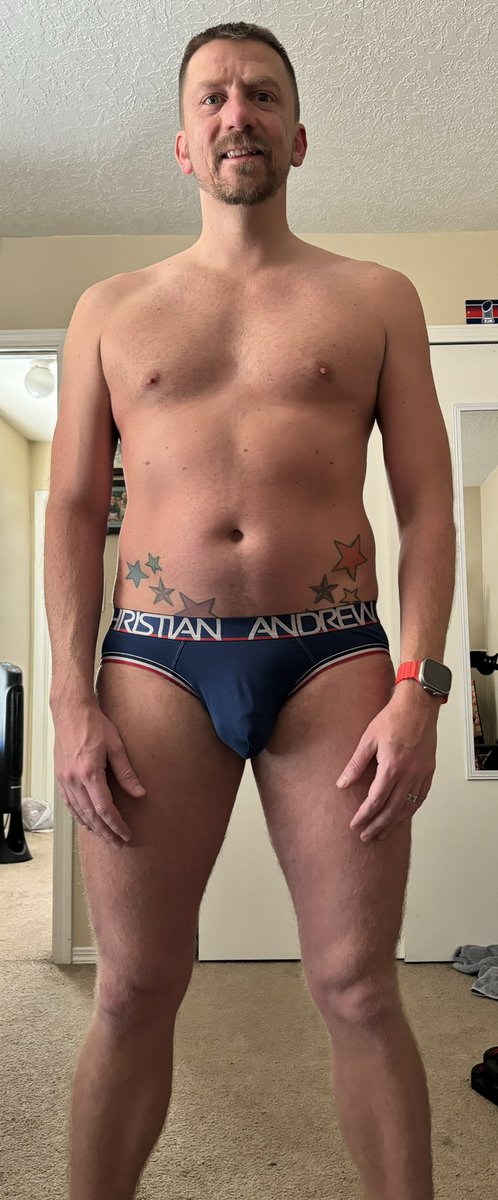 MJC_505's tweet photo. Day 12! #gay #gaynm #gay505 @andrewchristian https://t.co/SHO09o8KPo