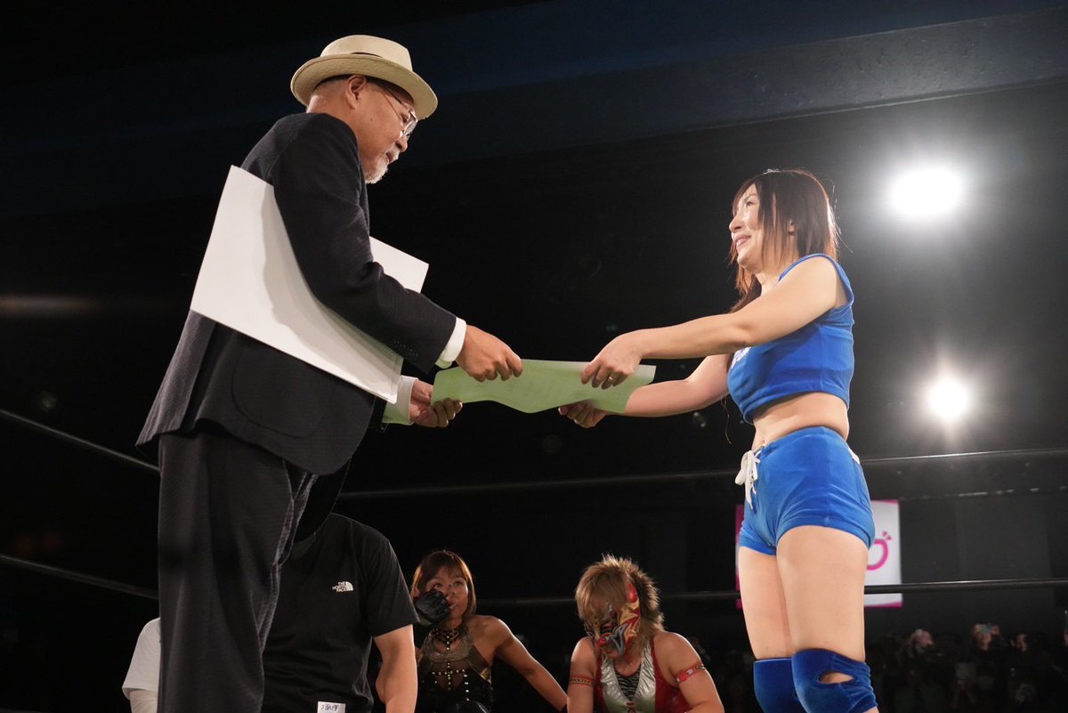 yumi_fukawa's tweet photo. ARSIONTHE FINAL。選手、OG、関係者、スタッフ皆様の力。会場にお越し下さったお客様皆様の温かい思いが一つとなった素晴らしい大会でした。本当にありがとうございました。
身体中あちこち痛いけど、この懐かしい痛みが消える頃には、普段の生活に戻ります。

私、プロレスが大好き😌
#ARSION https://t.co/D3hF3bhySr