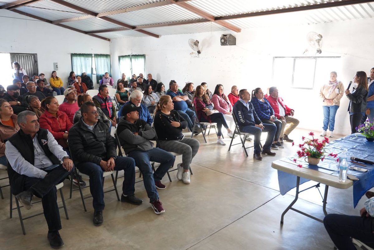 SusanaZatarain's tweet photo. Estamos visitando a los militantes y simpatizantes de #SanIgnacio, quienes me permitieron contarles sobre mi proyecto y se mostraron dispuestos a seguir trabajando en favor de su municipio donde actualmente el gobierno del #PAN ha logrado grandes cambios. ¡Juntos vamos a seguir con los buenos resultados!

#SZ24 #Z24 #LaEsperanzaEsDeTodos #SusanaSenadora #2024