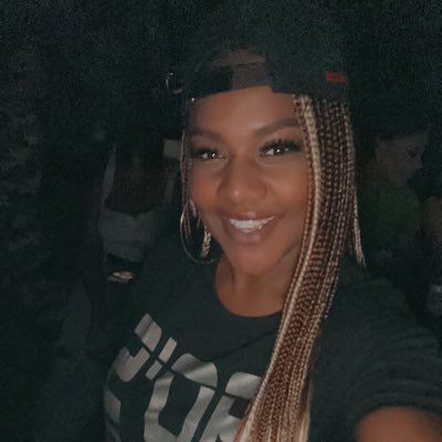 WithaKayok's tweet photo. #NewProfilePic https://t.co/hlq3qsON2Q