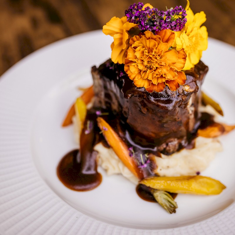 Attention foodies! 🍽️ ⁠Our restaurant will be closed on Sunday, January 14 after 2 pm ⏰ Don't fret though, because we'll be back to serve you the most delicious dishes on the block soon! 😉 ⁠