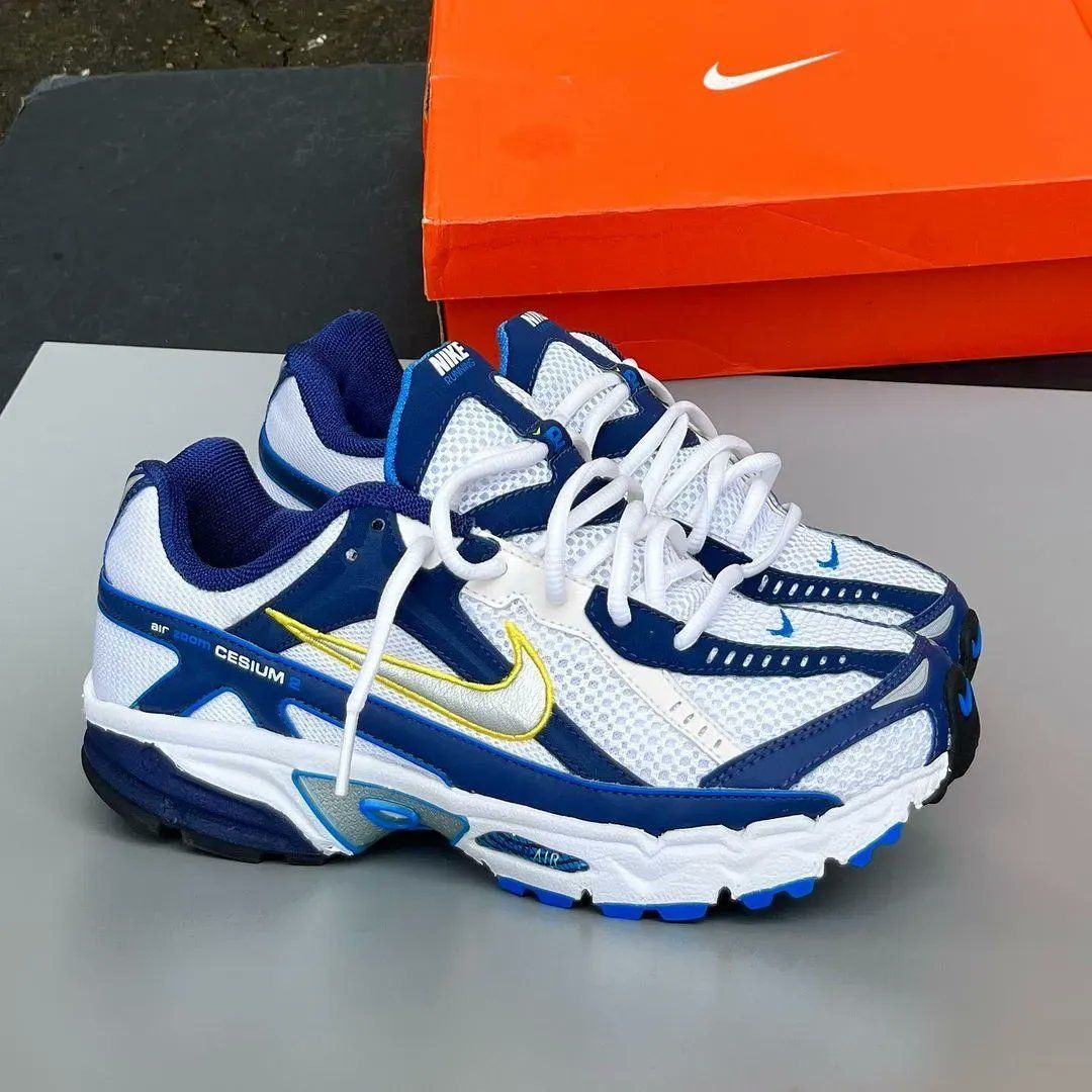 JustFreshKicks's tweet photo. Nike Air Cesium 2 (2007) 🏃 https://t.co/mNHaNJeN9f