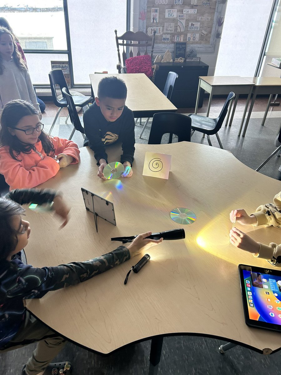 Mrs. Sparkes tweet media