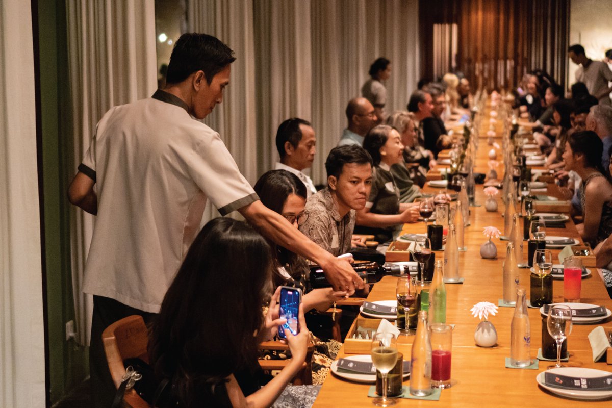 Private events at Cuca. Send us a DM to book yours!

#CucaBali #InventiveComfortFood #bestinAsia
