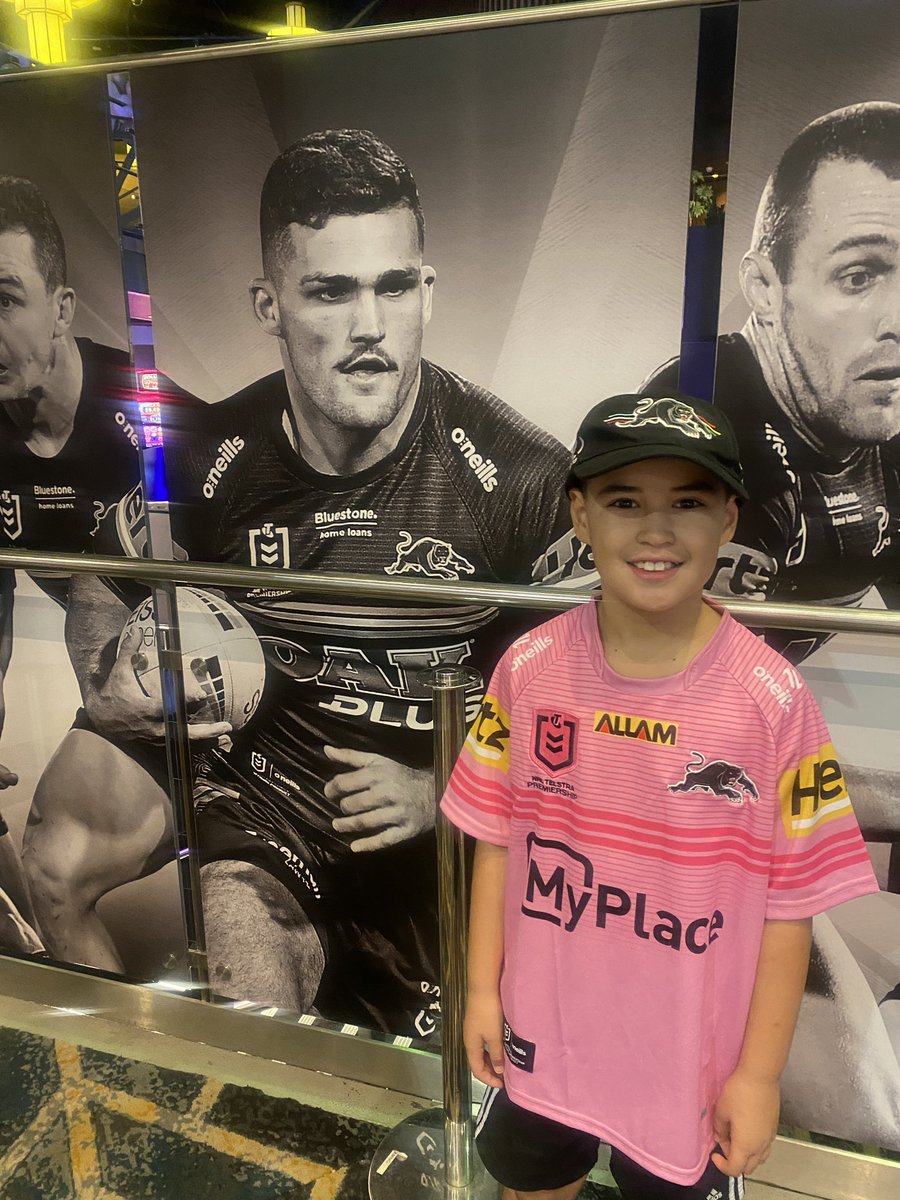 KrisW_82 tweet media