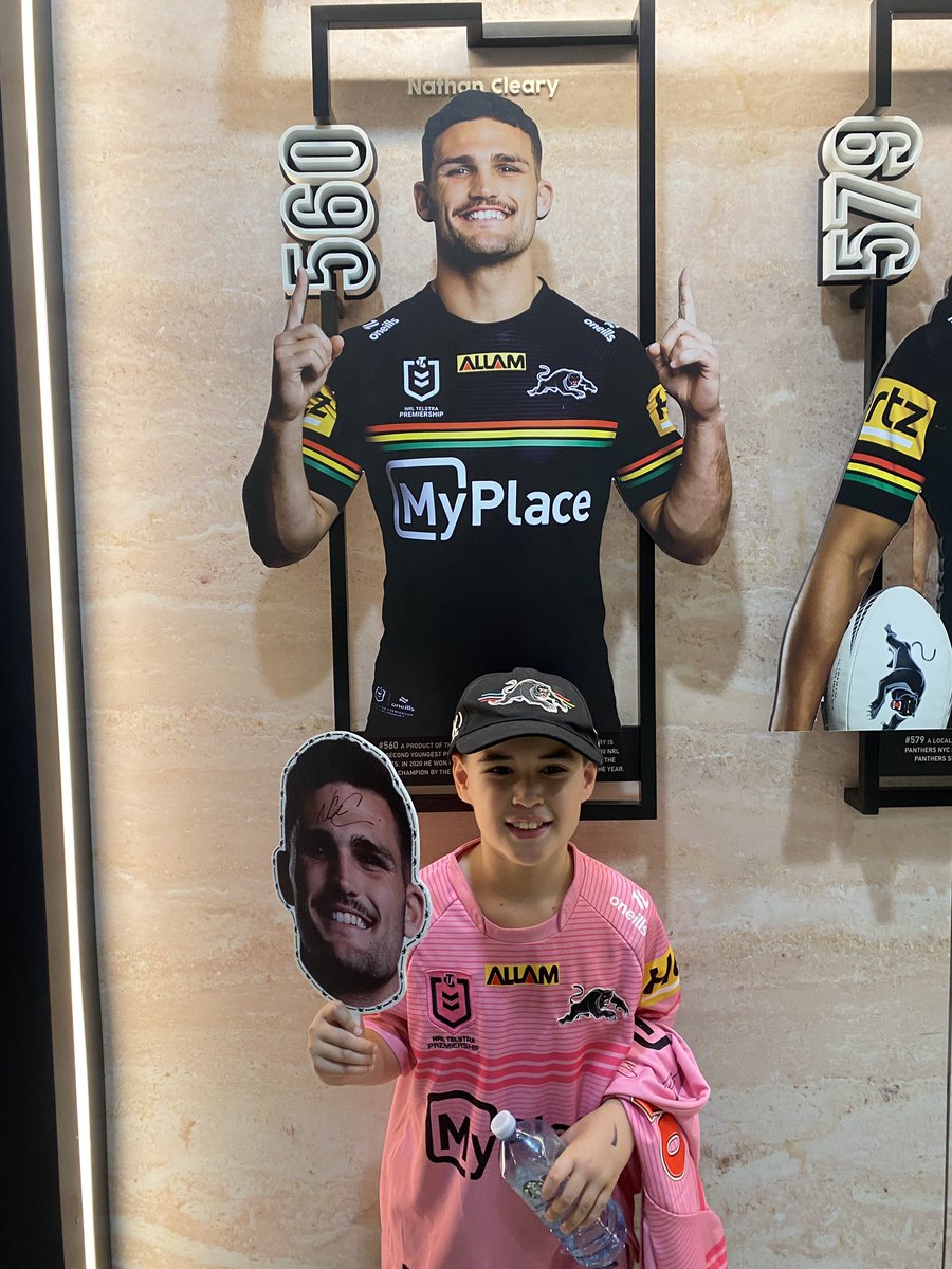 KrisW_82 tweet media