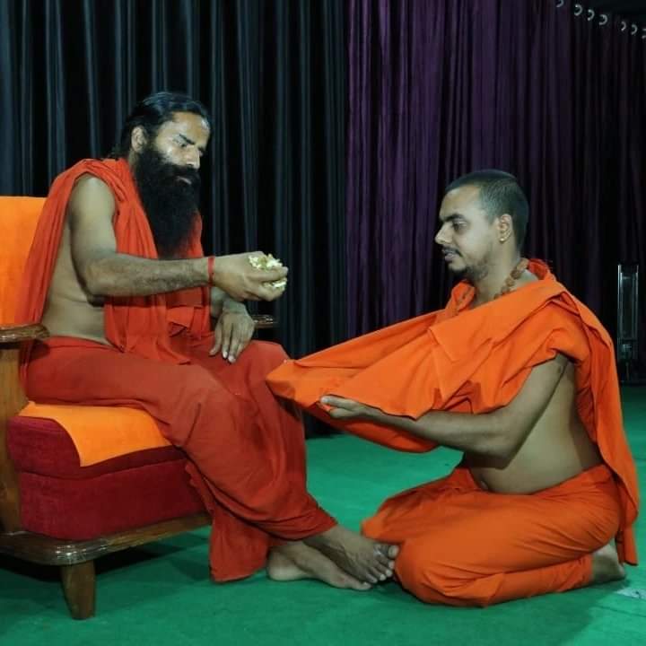 AcharyaSumit2's tweet photo. #NewProfilePic https://t.co/0H2REc0GZM