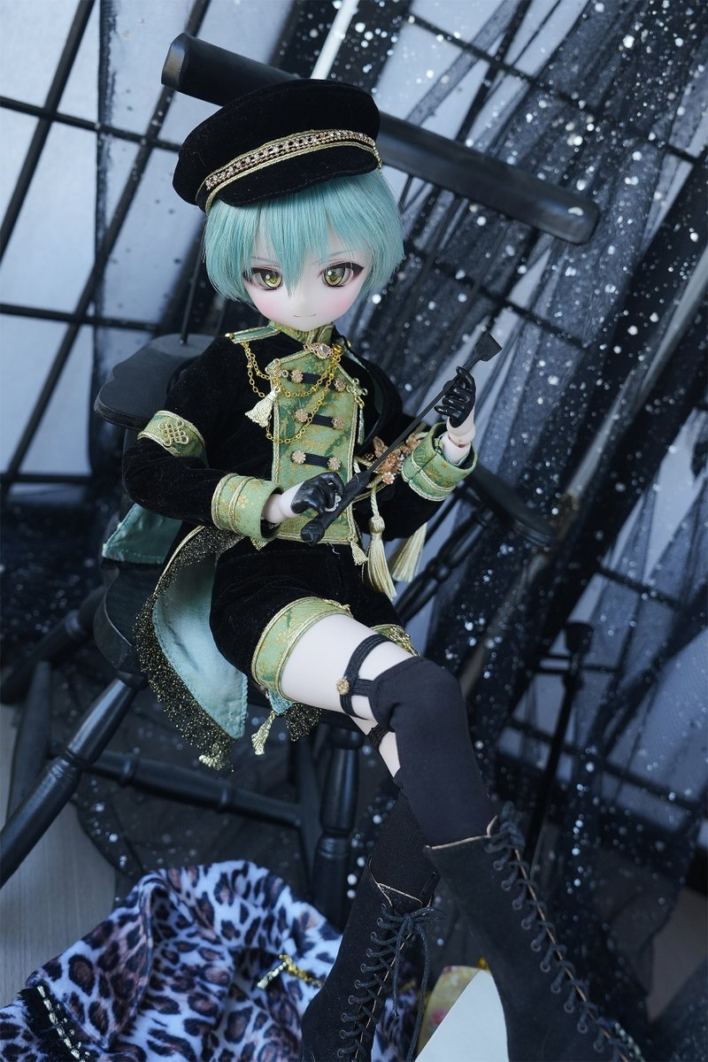 いきなり軍服(仮 緑sp」通販お知らせ 時間: 1月14日 20：00ー 発送時間