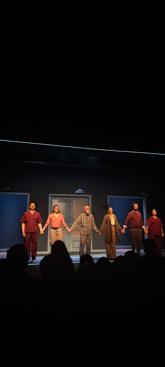 Regresamos a las andadas con <a href="/elpadreteatromx/">El Padre Teatro MX</a> #imperdible 💯 #luisdetavira <a href="/wiechers1/">Guillermo Wiechers</a> <a href="/oscaruriel/">oscar uriel</a> 👏✨️ <a href="/FernandaCGA/">Fernanda Castillo</a> @anasofihg <a href="/EmDib/">Emma Dib</a> <a href="/PedrodeTavira/">Pedro de Tavira</a> <a href="/elteatrocdmx/">Cartelera de Teatro</a>