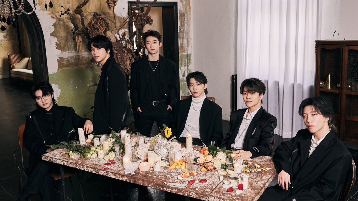 BOYSTORY_WORLD's tweet photo. 2023 WEIBO NIGHT

冬日的风
混着烛泪与花香
吹不熄少年眼中的热爱 

#BOSS #BOYSTORY
#微博之夜 #2023WEIBONIGHT https://t.co/rlIyt3dSqu