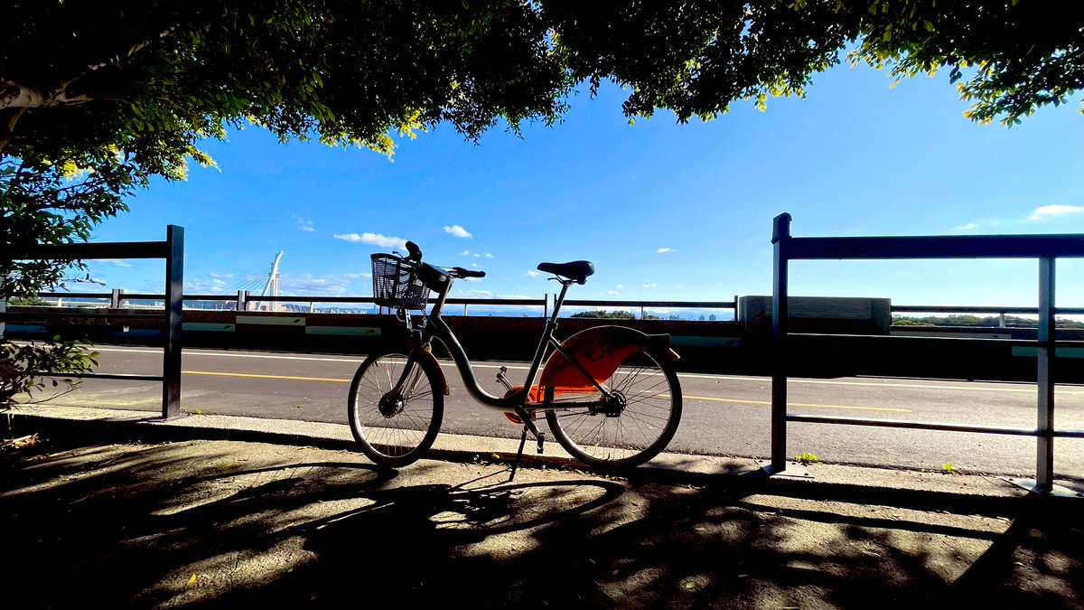 fullstackpanic's tweet image. Afternoon ride, enjoying the nice Taipei winter weather.
