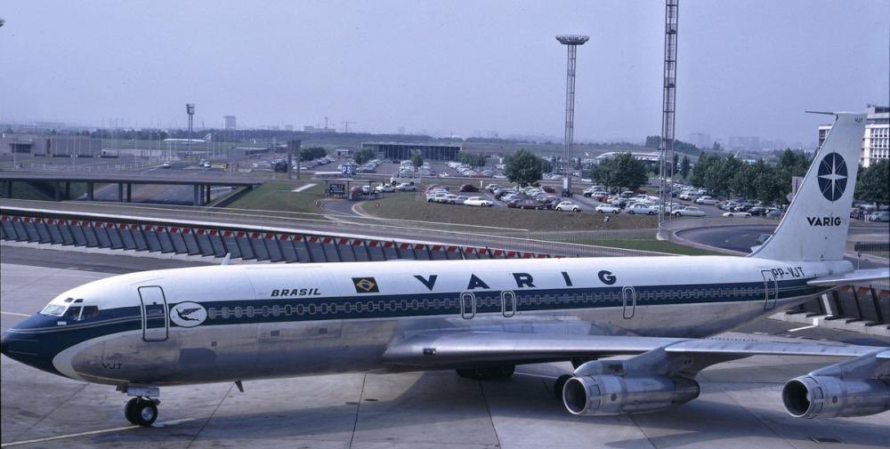 BenSkyMan's tweet photo. @LeehamNews You sure? 🤔
Boeing 707-320C was the #plug/ exit first user. #Boeing  #Boeingmax https://t.co/VHLQFelTXg