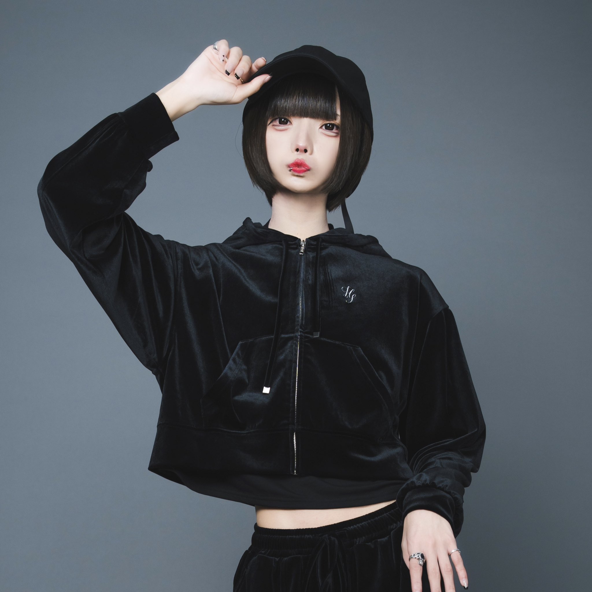 hauls お嬢ベロアZIPぱーかー Hauls on X: 