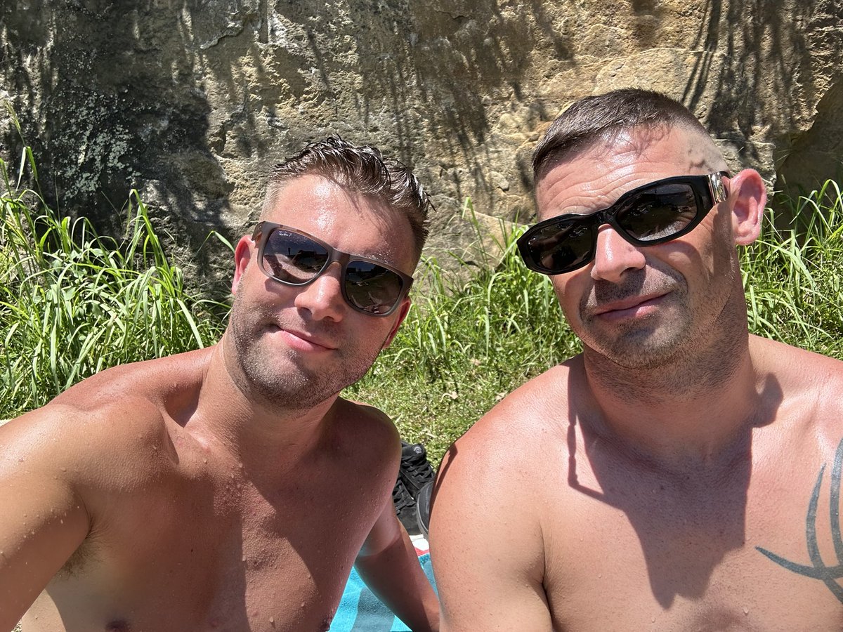 jaronmc's tweet image. My first time at a nude beach. 🏖️ 
Thanks @Mattyjchambers for pushing me outside my comfort zone, it wasn’t so scary.