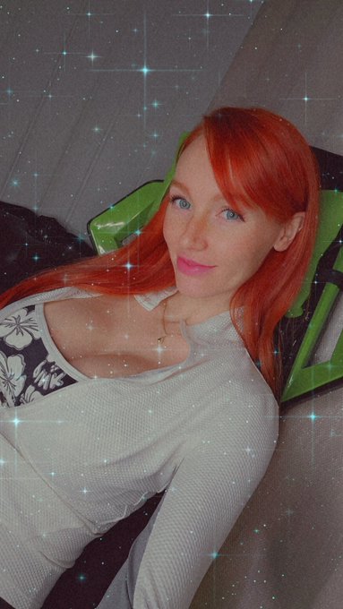 Howdy 👋🏻 https://t.co/YwECNWJBSK