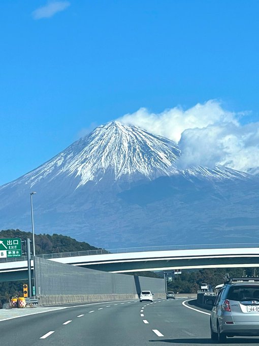 Twitterのコスプレ画像16