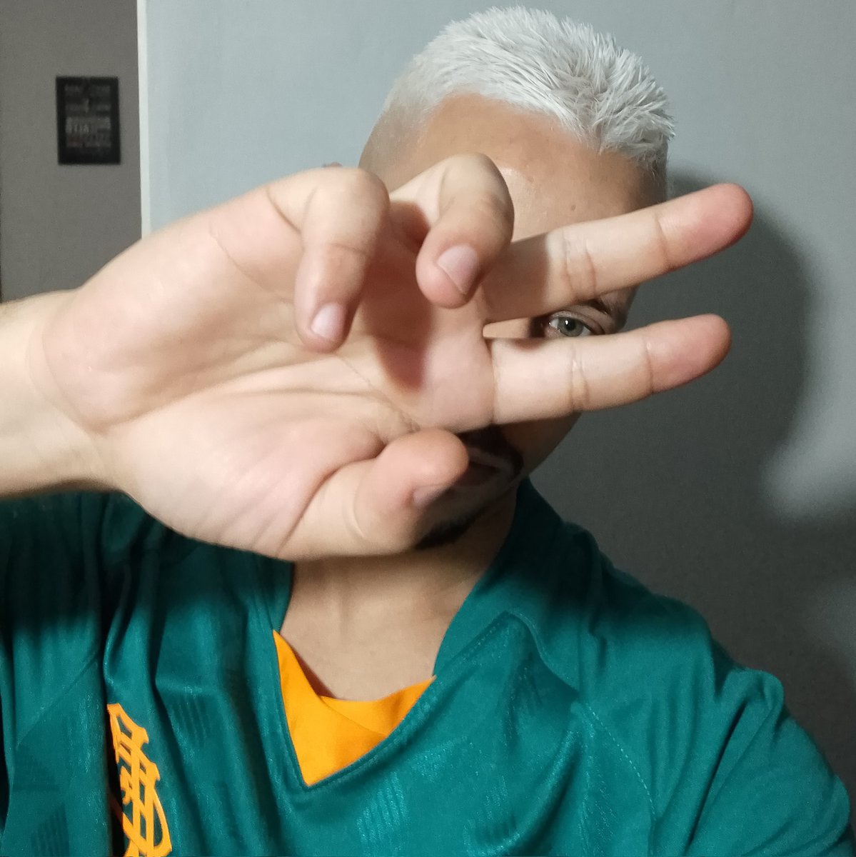 JUSTOMENO's tweet photo. #NewProfilePic https://t.co/h0jzuJCljl