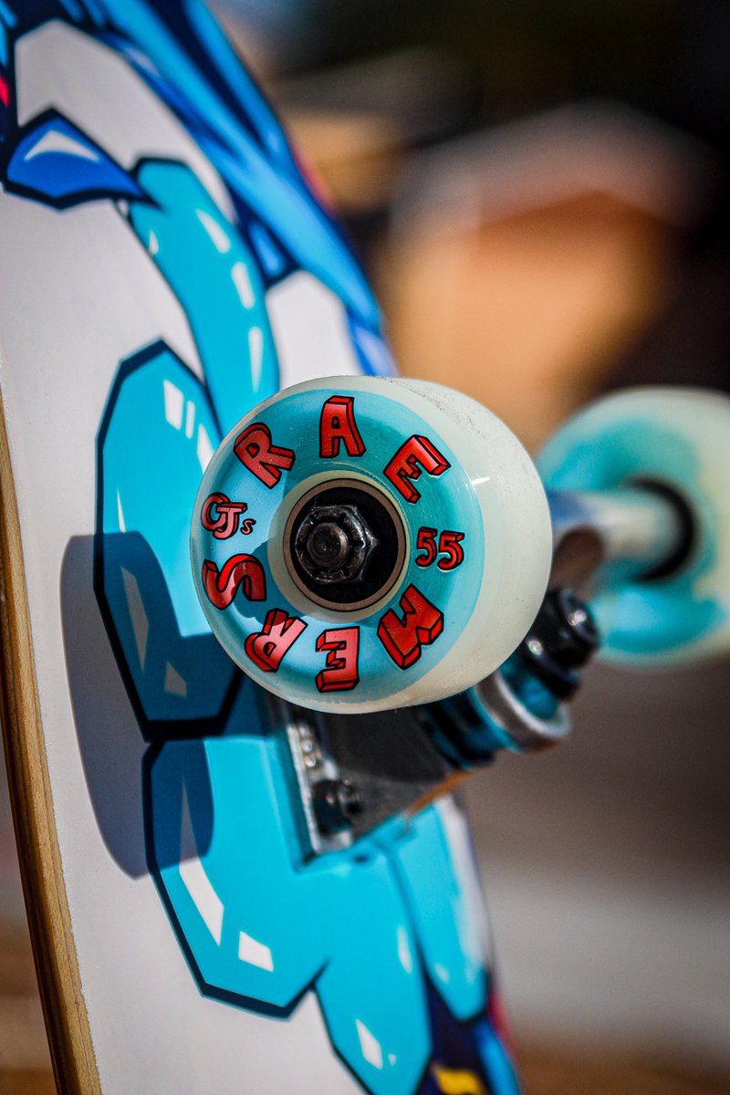 Sterling_Fox's tweet photo. Huge thanks to @CowtownSkate for helping me pick the right parts for my new deck from @FClassMerch! https://t.co/qpRkDufeDN