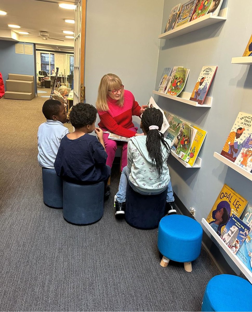 PS274BRONX's tweet photo. The first grade scholars learned many healthy bedtime routines thanks to the pajama program! 📖🛌 https://t.co/hNTzwdhZxj