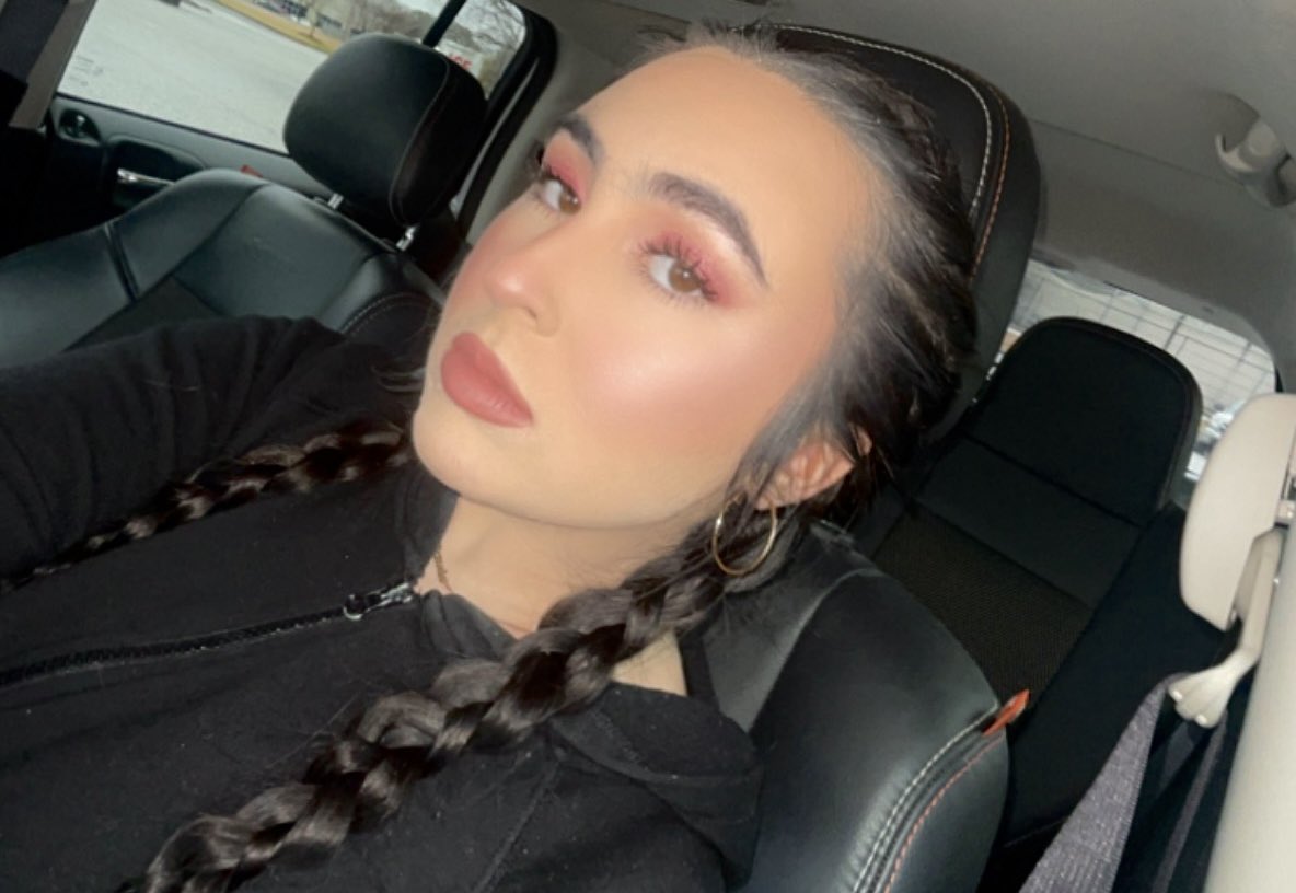 T O Я I tweet media