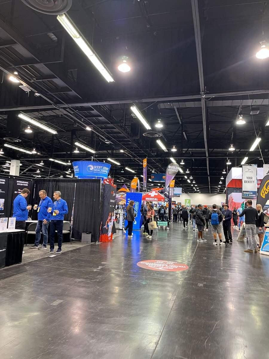 Consulado General De México en Los Ángeles tweet media