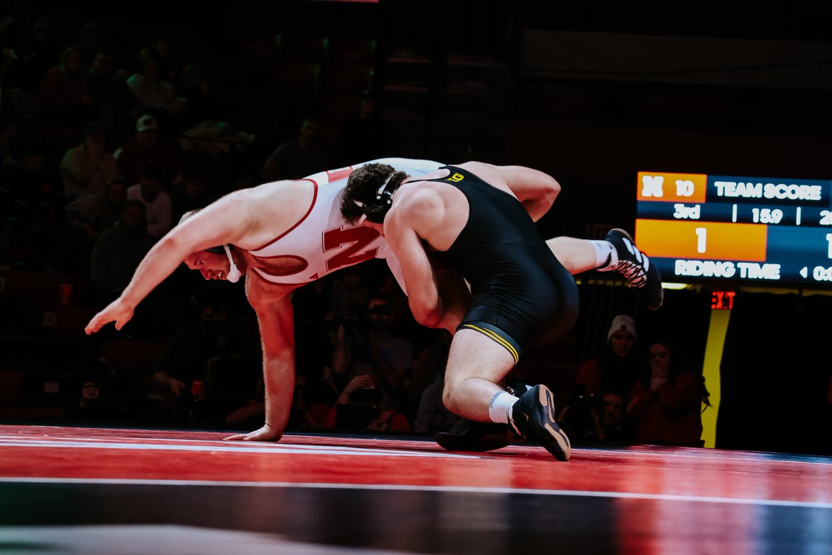 Iowa Hawkeye Wrestling tweet media