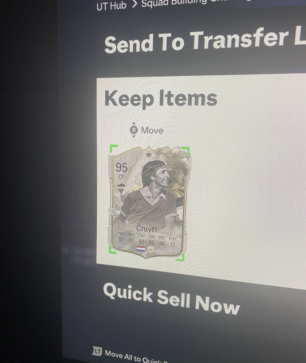 borgarKinga's tweet photo. @FIFA22_INFO 💀 https://t.co/lsT1TFixdg