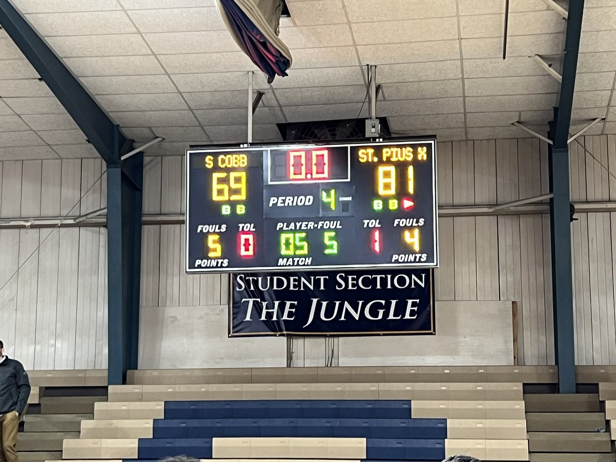 The Golden Lions remain undefeated in in region play with a gutsy win over South Cobb 81-69. Harris Reynolds - 24 pts Aiden Portee - 21 pts D’Marley Elliott - 16 pts Ryan Kim - 12 pts #MTXE