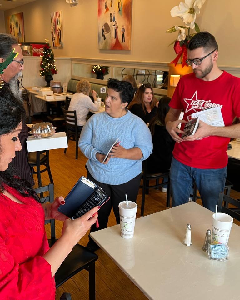 BiancaForTexas's tweet photo. Be part of the momentum! Join #TeamBianca! 🙌

Bring comfortable shoes, your conservative values, and get ready to make an impact for a change in Texas HD128! 🙌

#BiancaForTexas #TexasHD128 #ConservativeValues #BlockWalk #Volunteers #TexasTough #Vote https://t.co/5W3RShMR6f