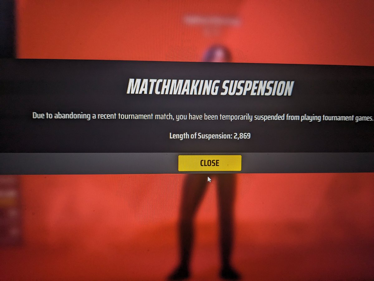 Emosnotdead tweet media