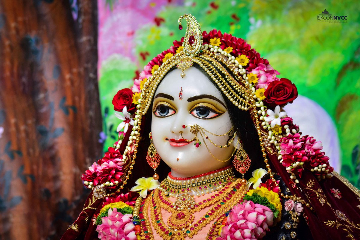 ISKCONPune's tweet photo. 🗓13-01-2024🙏🌷Today's Darshan🌷
🌷Sri Sri Radhavrindavanchandra🌷
🚩@ISKCONNVCCPune🚩
.
.
#ISKCONNVCC #ISKCONPune #ISKCON
#ISKCONNVCCPune #PUNE #DailyDarshan
#Saturday #13thjanuary #13thjanuary2024
#bestphotochallenge #BestPhotographyChallenge
#picturechallenge #photo https://t.co/ZZa8ztEYXy